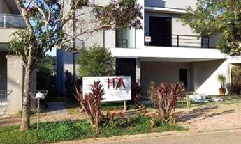 Imagem 1: Casa em condomínio, 375 m², 4 Suítes, 1 Master, piscina - Cond. Residencial Gênesis 1