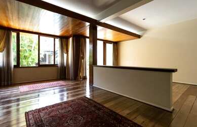 Imagem 7: Casa para venda tem 300 metros quadrados com 4 quartos em Maraponga - Fortaleza - Ceará