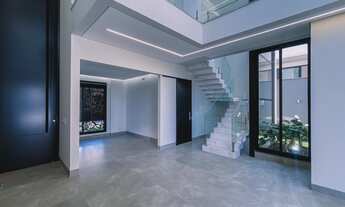 Imagem 7: Casa de condomínio sobrado para venda possui 361 metros quadrados com 4 quartos