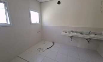 Imagem 2: Casa de condomínio sobrado para venda tem 370 metros quadrados com 4 quartos