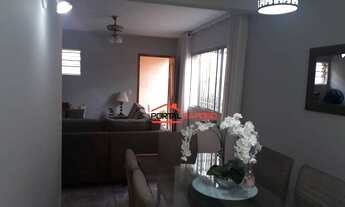 Imagem 4: Casa térrea com piscina em condomínio na Granja Viana