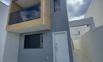 Imagem: Casa com 02 Suítes!