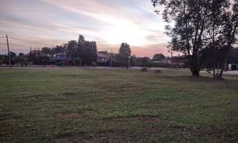 Imagem 3: Lote/Terreno à venda com 1400 m2 de esquina em frente à praça em Altos de Itu - Itu - SP