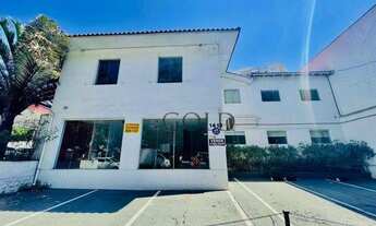 Imagem: Casa com 12 dormitórios à venda, 320 m²