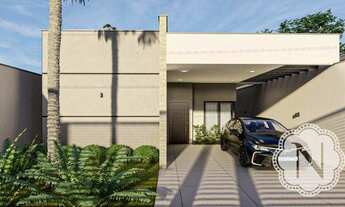 Imagem: Casa alto padrão a uma quadra da Praia