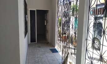 Imagem 3: Casa para venda tem 100 metros quadrados com 2 quartos em Jardim Guanabara - Fortaleza - C