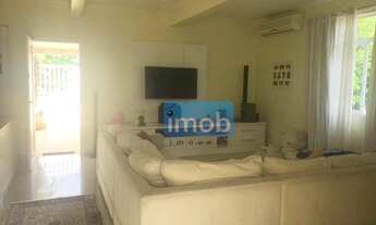 Imagem 3: Casa sobreposta Triplex com piscina