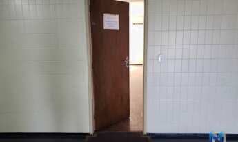 Imagem 3: Salas comerciais com 60 m² e 2 banheiros - Penha