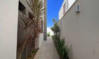 Imagem 2: Semi sobrado em condomínio com 3 suítes, 1 suíte máster