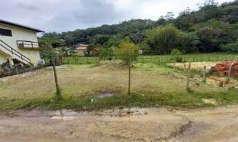 Imagem: Terreno à venda com 360 m² por R$ 470.000