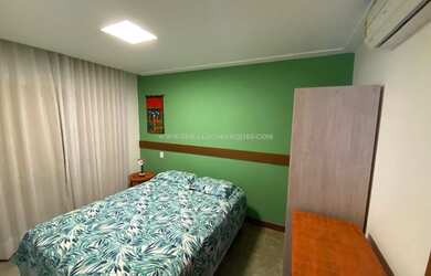 Imagem 5: Casa de condomínio térrea para venda tem 469 metros quadrados com 7 quartos