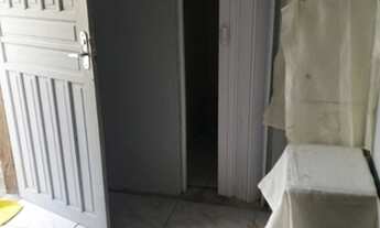 Imagem 4: Alugo kitnet Quarto com aluguel por R$650 /mês