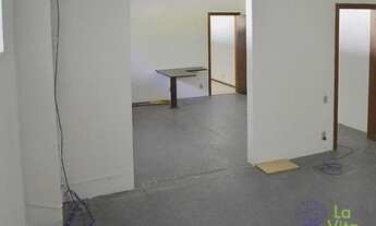 Imagem 7: Galpão com 1000m² para Aluguel, Locação - Rua Itajai - Bairro Vorstad - Blumenau SC