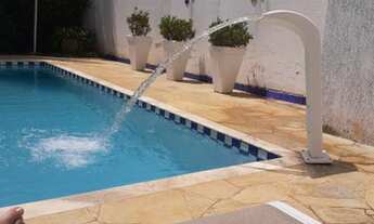 Imagem 7: Lindissima Casa a Venda com 03 dormitórios no Condomínio Fechado Flora Ville, Localizada e