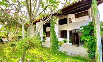 Imagem: Casa com 4 dormitórios a 200m da Praia