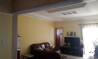 Imagem 3: SOBRADO COM PISCINA NO JARDIM PIRATININGA - 02 DORMITÓRIOS - 01 SUÍTE - SALA 2 AMBIENTES