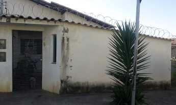 Imagem 3: ESMERALDAS - Casa Padrão - Floresta Encantada