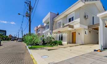 Imagem 2: Casa com 3 dormitórios à venda, 169 m² por R$ 950.000,00 - Villa Lucchesi - Gravataí/RS