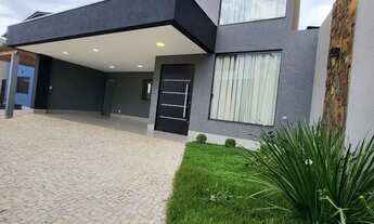 Imagem: Linda casa, pé direito duplo, Paisagismo