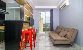 Imagem 2: Apartamento com 2 Dormitorio(s) localizado(a) no bairro São Sebastião em Porto Alegre