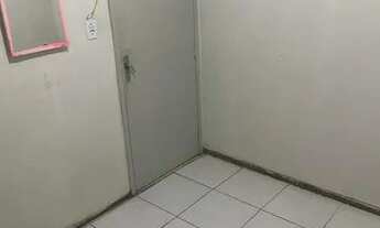 Imagem 2: Alugo quarto para mulher