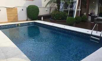 Imagem 1: CASA RESIDENCIAL em SANTANA DE PARNAÍBA - SP, ALPHAVILLE