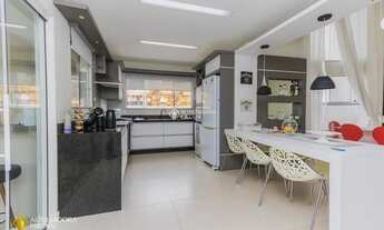 Imagem 5: Casa para venda possui 270 metros quadrados com 3 quartos