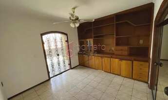 Imagem: Várzea Paulista - Casa Padrão - Cidade