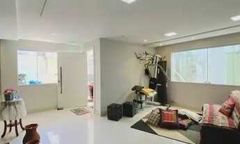 Imagem 6: Casa com 3 Quartos, suite canadense. 3 vagas de garagem à Venda, 240m²