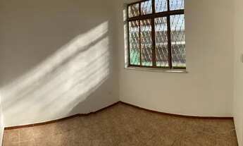 Imagem 7: Bento Ribeiro - Casa 3 quartos frente de rua