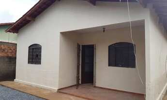 Imagem: Alugo casa de 02 qtos - Mont Serrat