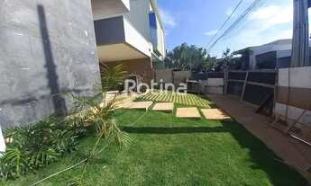 Imagem 2: Casa Condomínio Fechado para aluguel, 3 quartos, 3 suítes, 4 vagas, Jardim Botânico - Uber