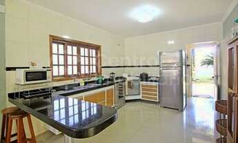 Imagem 7: CASA à venda com piscina e 6 quartos em Peruíbe, no bairro Estancia Balnearia Maria Helena