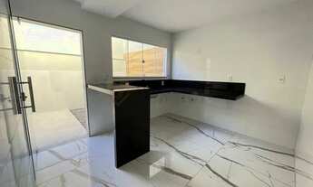 Imagem 4: FBM Casa Duplex com excelente acabamento sendo 3 quartos com Suíte