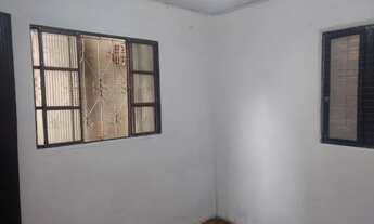 Imagem 3: Casa de 3 cômodos, dois dormitórios