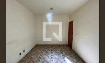 Imagem 6: Apartamento para Aluguel - Santa Mônica, 2 Quartos, 45 m2