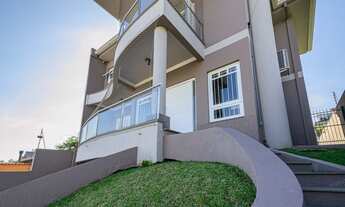 Imagem 3: Casa em excelente localização