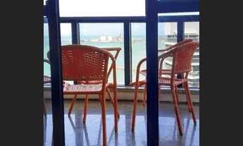 Imagem: Flat por temporada com vista para o mar