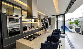 Imagem 2: Casa de Condominio no Parqville Pinheiros com 3 suítes sendo uma master piscina aquecida