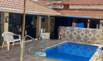 Imagem 3: Linda casa no Centro - Ipiguá - SP com área de lazer incrivel!!!