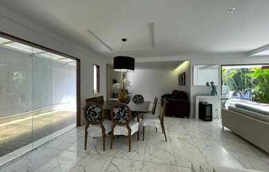 Imagem 6: Casa em Itapuã perto da praia 5 quartos com piscina Maravilhosa Casa fino acabamento ampla