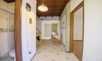 Imagem 2: Casa para Aluguel - São João do Rio Vermelho, 2 Quartos, 70 m2