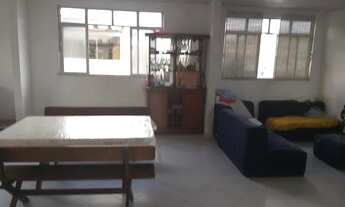 Imagem 5: Casa triplex com 5 quartos terraço em rua fechada no Pechincha