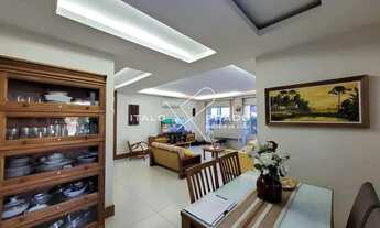 Imagem 4: Casa de condomínio para venda com 220 metros quadrados com 4 quartos