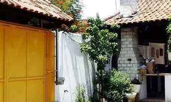 Imagem: Casa de 2 quartos para alugar no bairro