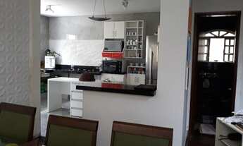 Imagem: Sobrado para venda tem 311 metros quadrados