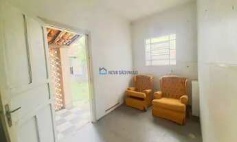 Imagem 5: Casa Térrea com 230m² de área Util e 390m² de área Total, 4 Dormitórios, 1 Suíte, 2 Vagas