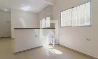 Imagem 2: Casa para Aluguel - Itaquera, 2 Quartos, 52 m2