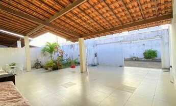 Imagem: Casa para venda com escritório em Arruda