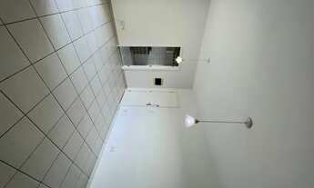 Imagem 5: Apartamento para aluguel com 64 metros quadrados com 2 quartos em Flores